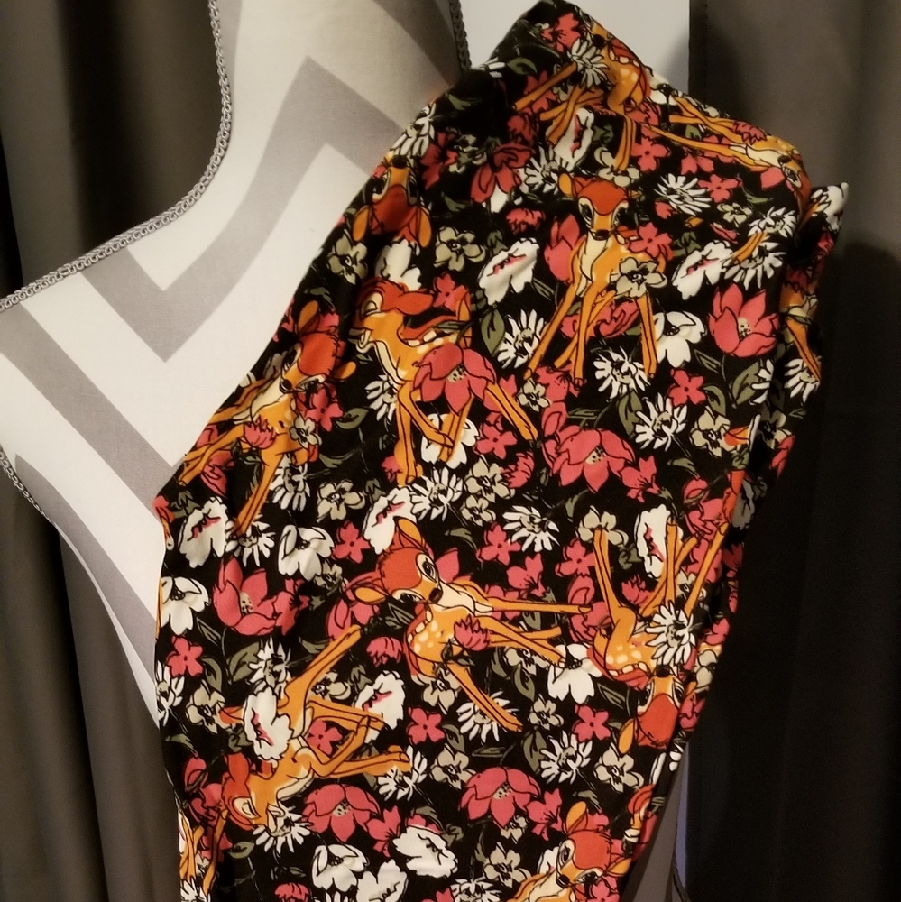 NWT LULAROE OS DISNEY LEGGINGS
